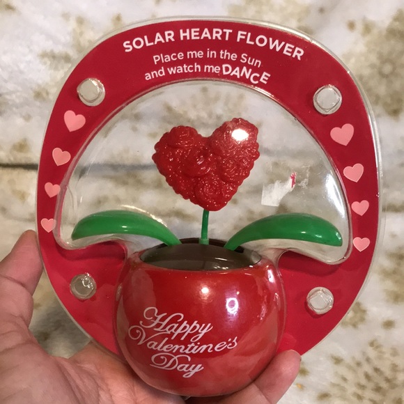 VALENTINES GIFT SOLAR HEART FLOWER - Picture 1 of 5